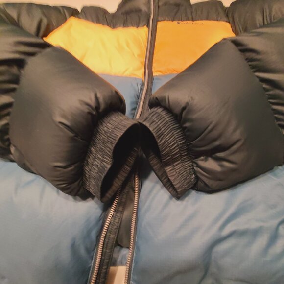 Cotopaxi Solazo Down Puffer Coat Jacket Women's Size Large Colorblock - Picture 9 of 10